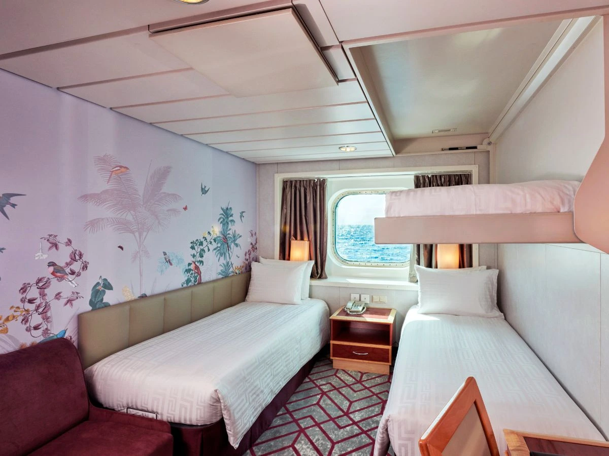 RW1_Oceanview Stateroom (2 Single _ Pullman _ Sofa Bed)