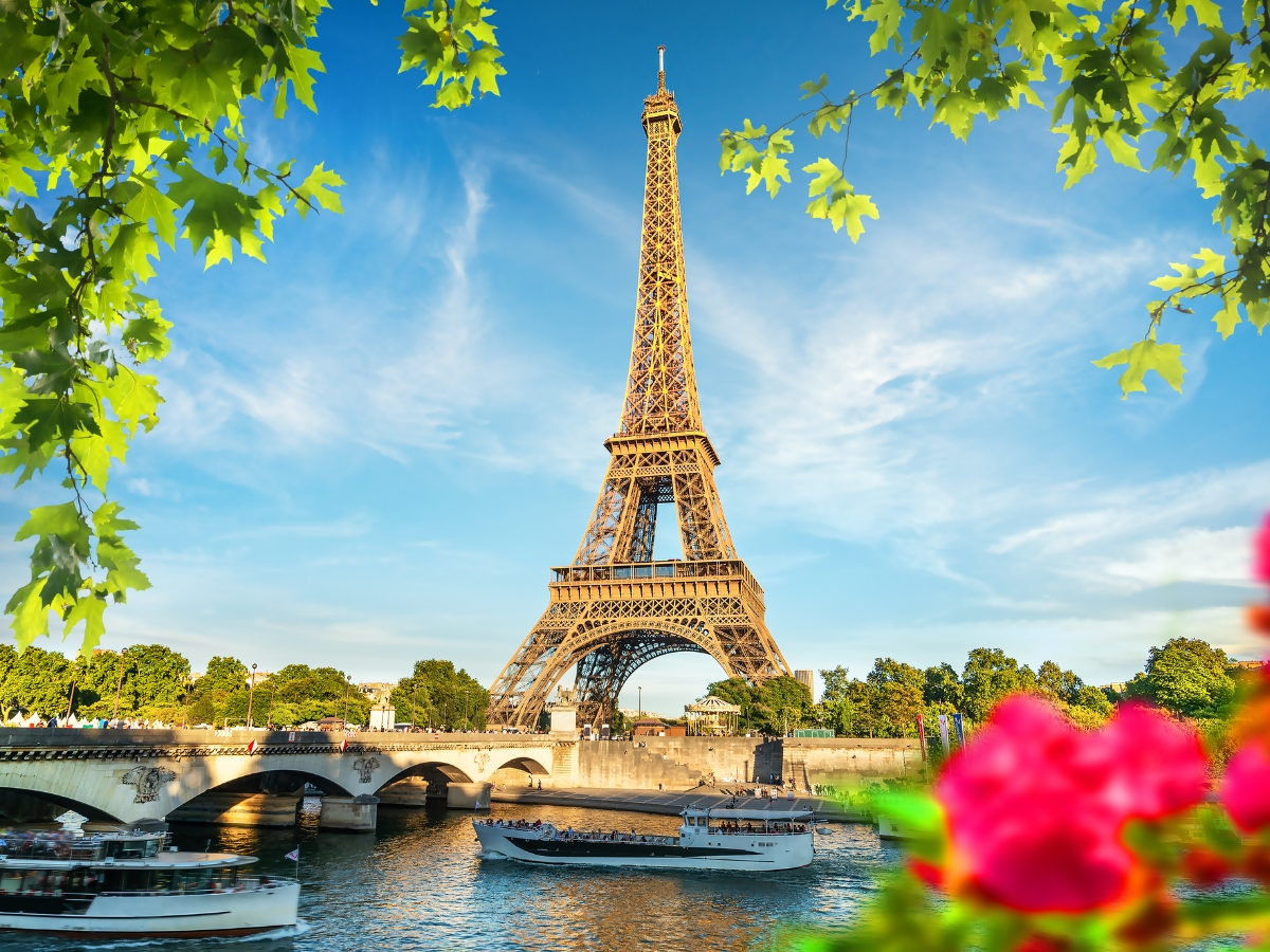 Paris Tour Package